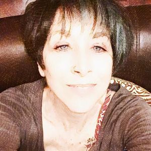 Meet your Posher, Carole